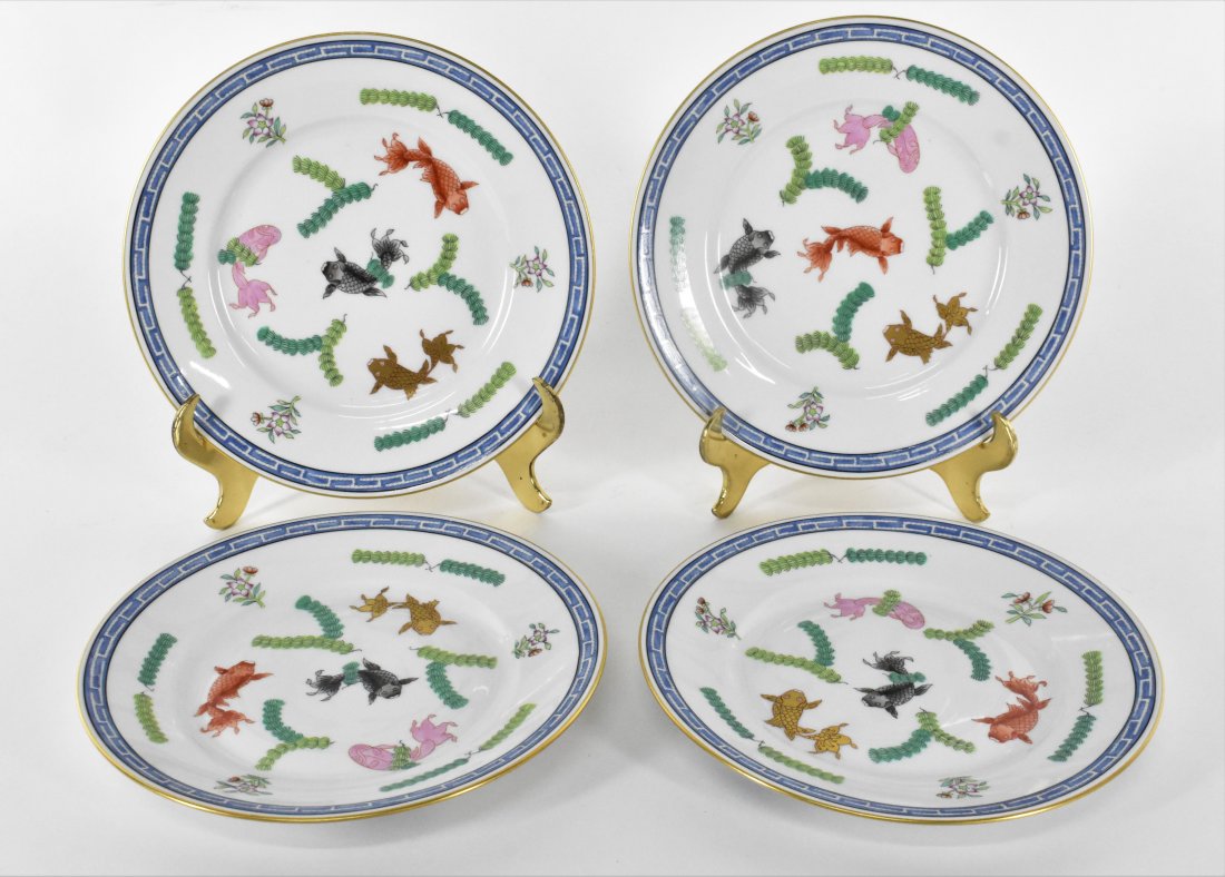 FOUR HEREND PORCELAIN DESSERT PLATES (1 of 4)