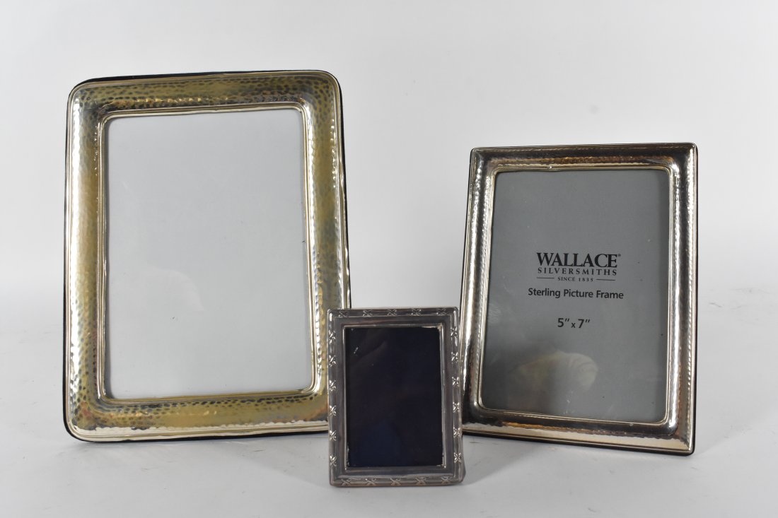 THREE AMERICAN STERLING SILLVER PICTURE FRAMES (1 of 2)