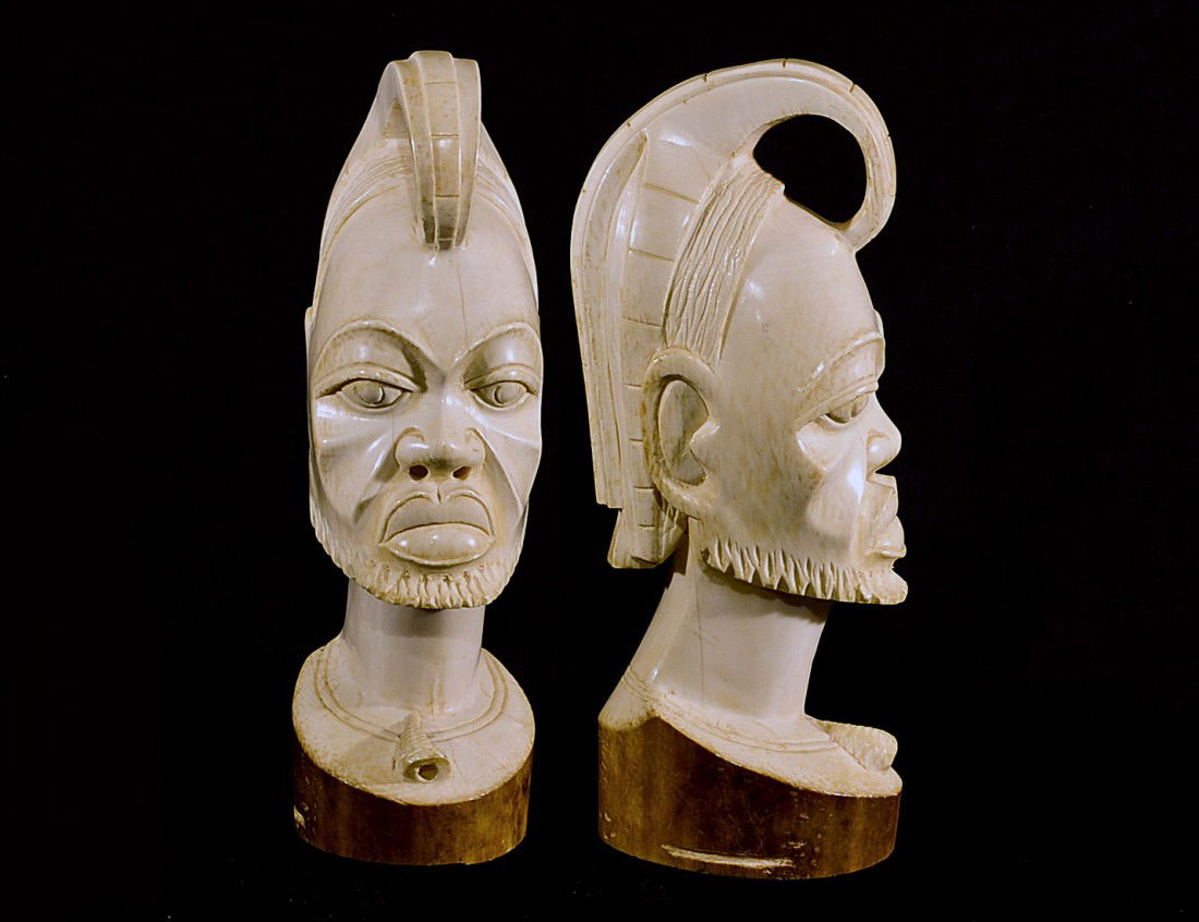 36 AFRICAN CARVED IVORY HEAD OF A MALE