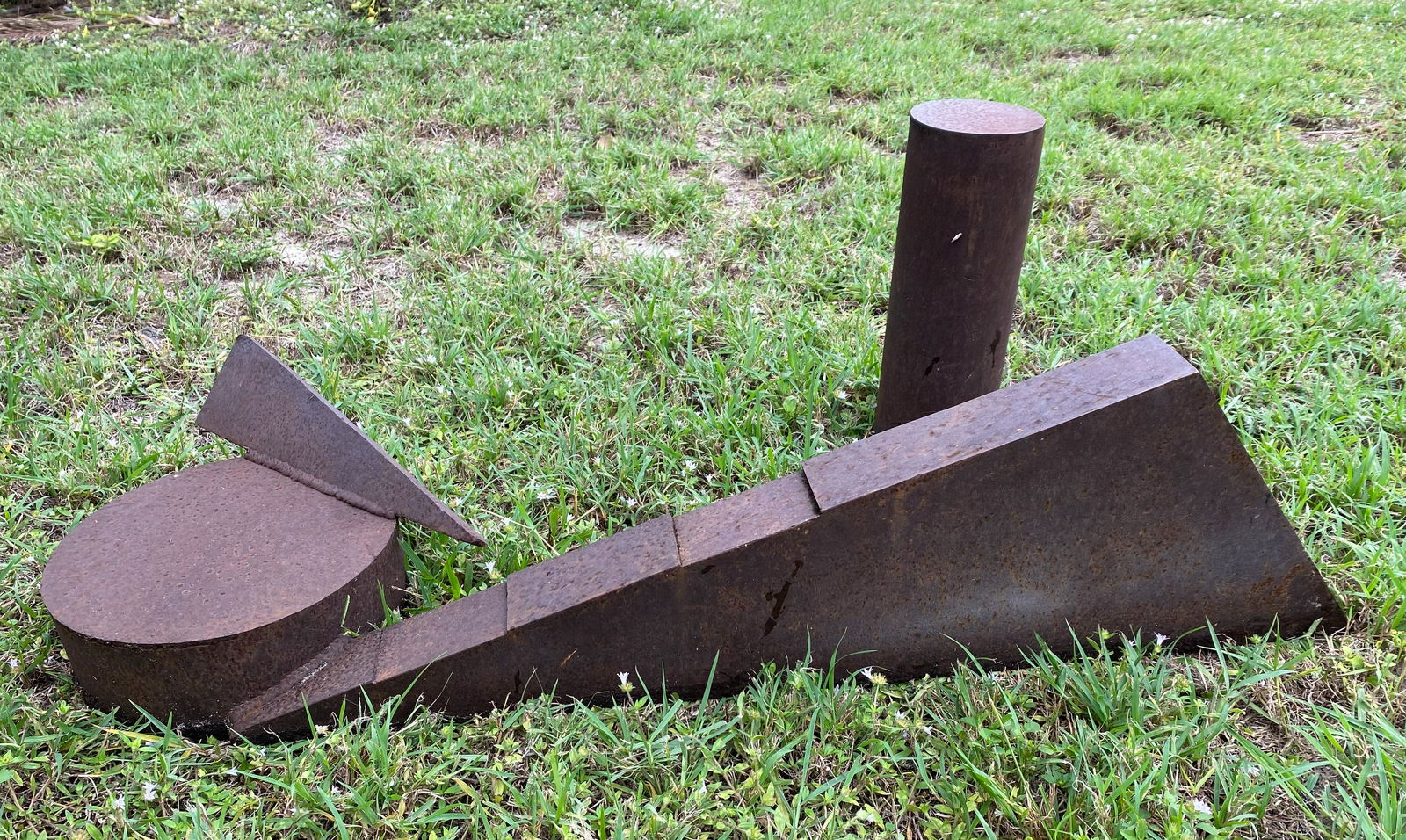 CONTEMPORARY IRON GEOMETRIC SCULPTURE, Unsigned, by repute Seymour Lipton, oxidized. height 16.25 (1 of 4)