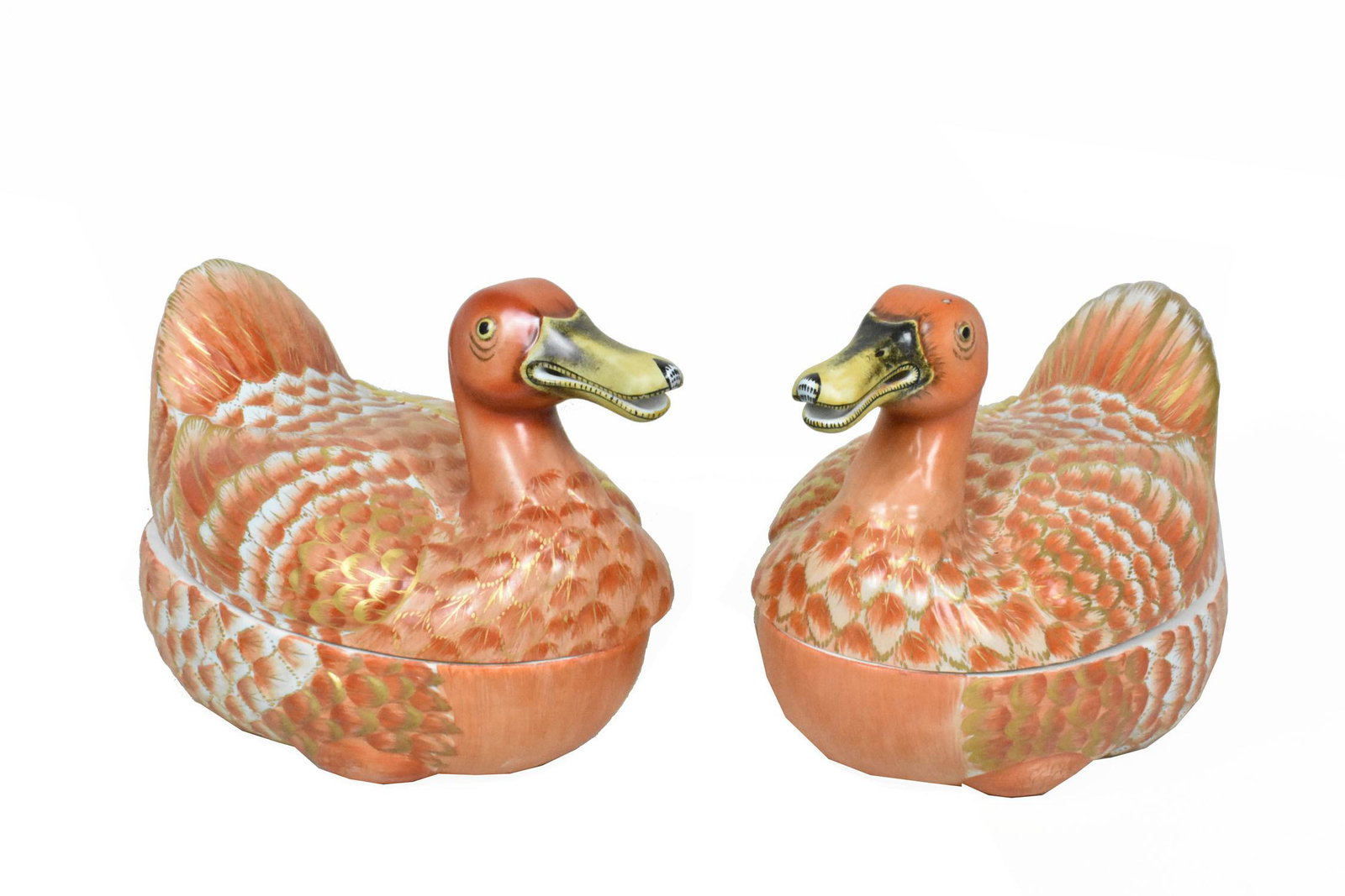 PAIR OF ITALIAN MOTTAHEDEH PORCELAIN LIDDED DUCK TUREENS: The underside marked Lowestoft Reproduction Created for Mottahedeh, 8" h. 11" L. 7" w.