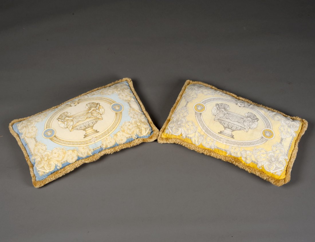 PAIR OF VERSACE VELVET PILLOWS: (100/200)