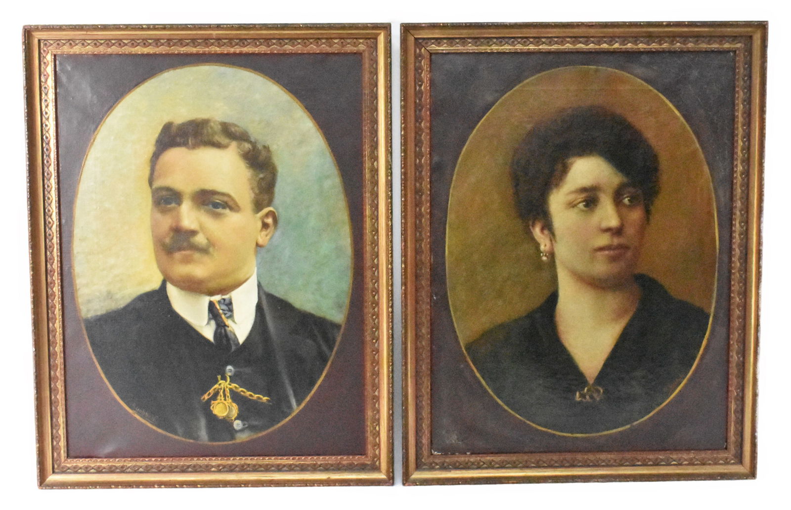 Pair of Early 20th Century Portraits of a Man and Wife, Oil on Canvas, Signed R. Gobbelli, Oval-22" (1 of 5)