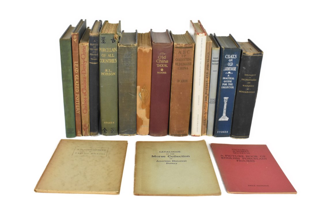 Seventeen Assorted Group of Antique Books on China and Pottery (1 of 5)