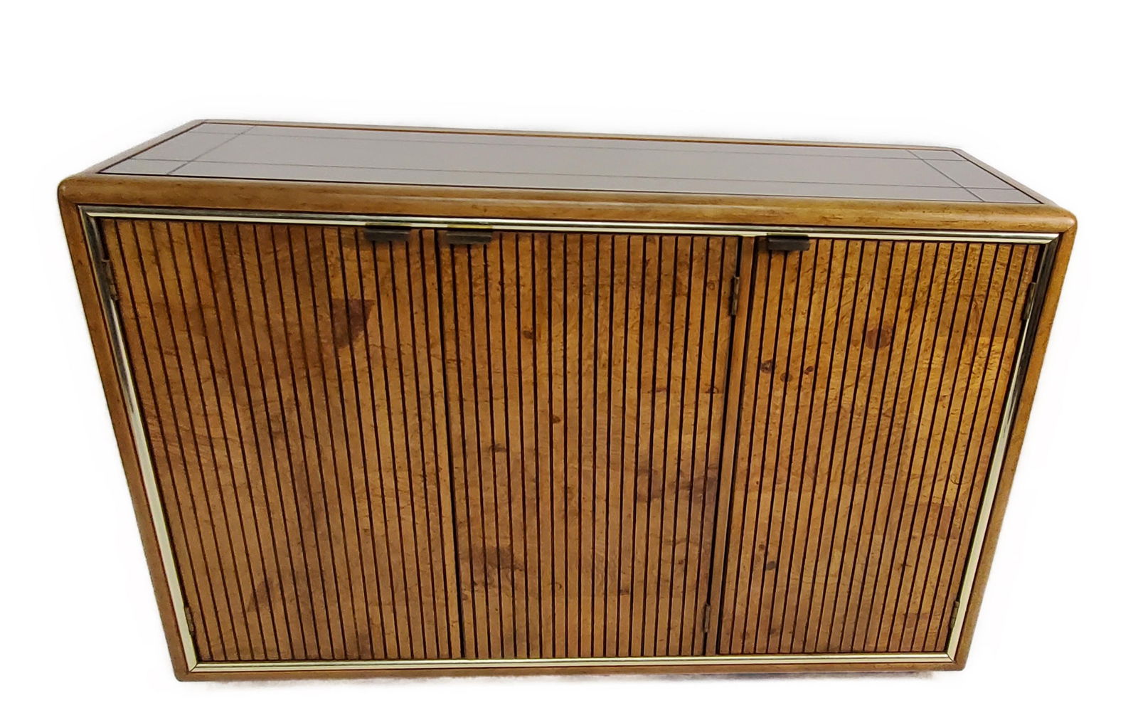 Mid-Century Modern American Martinsville Walnut Fluted Credenza, 20th Century, Three Doors with: Mid-Century Modern American Martinsville Walnut Fluted Credenza, 20th Century, Three Doors with Glass inset top, brass trim, 32 1/8" h. 49 3/4" L. 16 1/8" d.