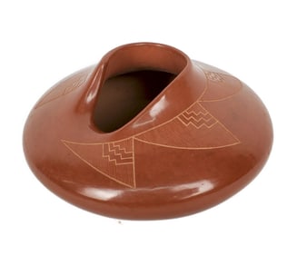 Native American Santa Clara Redware Incised Pottery Vase, signed Polly Rose (Folwell) underside, 3