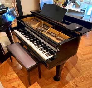 Yamaha Grand Piano, Japanese, Serial no. 305444 No. G2, the case has some lacquer checkering, 61" L.