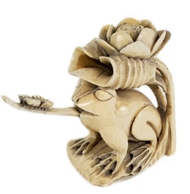 Chinese Carved Frog and Lotus Flower Snuff Bottle, underside marked, 2" x 2 1/2" x1"