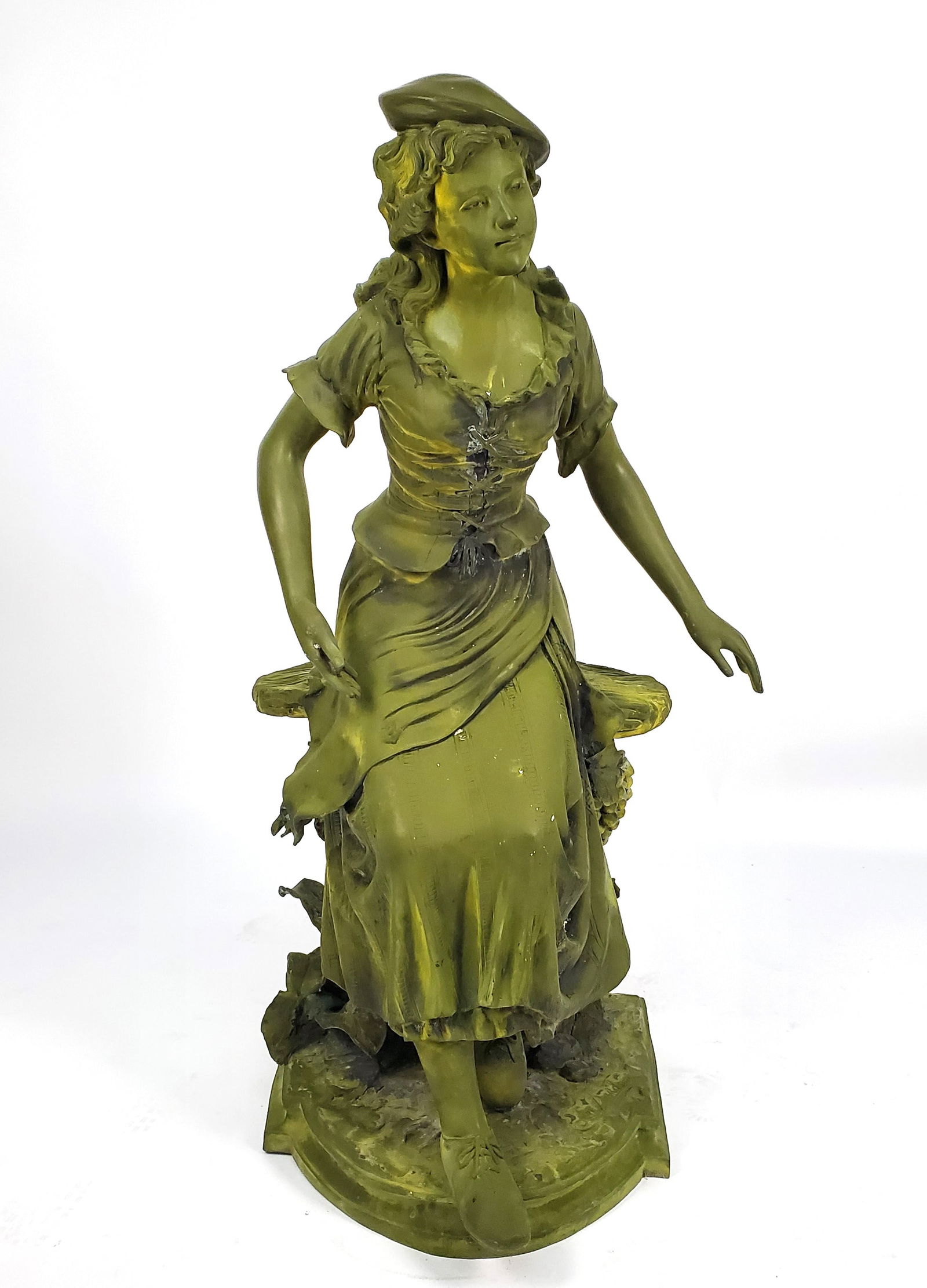 Jim Davidson Large Garden Bronze Sculpture of a Seated Lady (1 of 5)