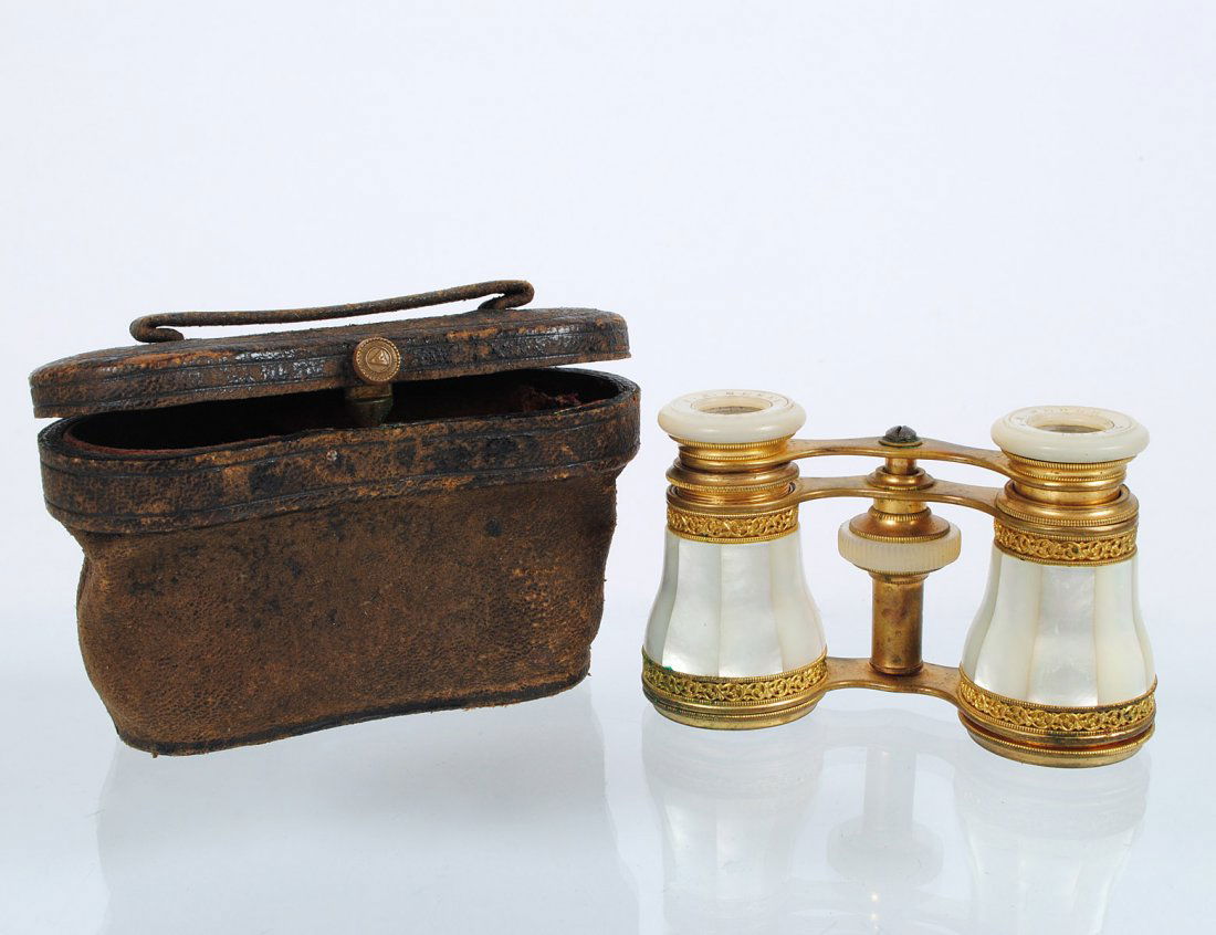 BRASS AND MOTHER-OF-PEARL OPERA GLASSES: German. 20th Century. Marked O/H. meder Leipzig. With case. (100/150)