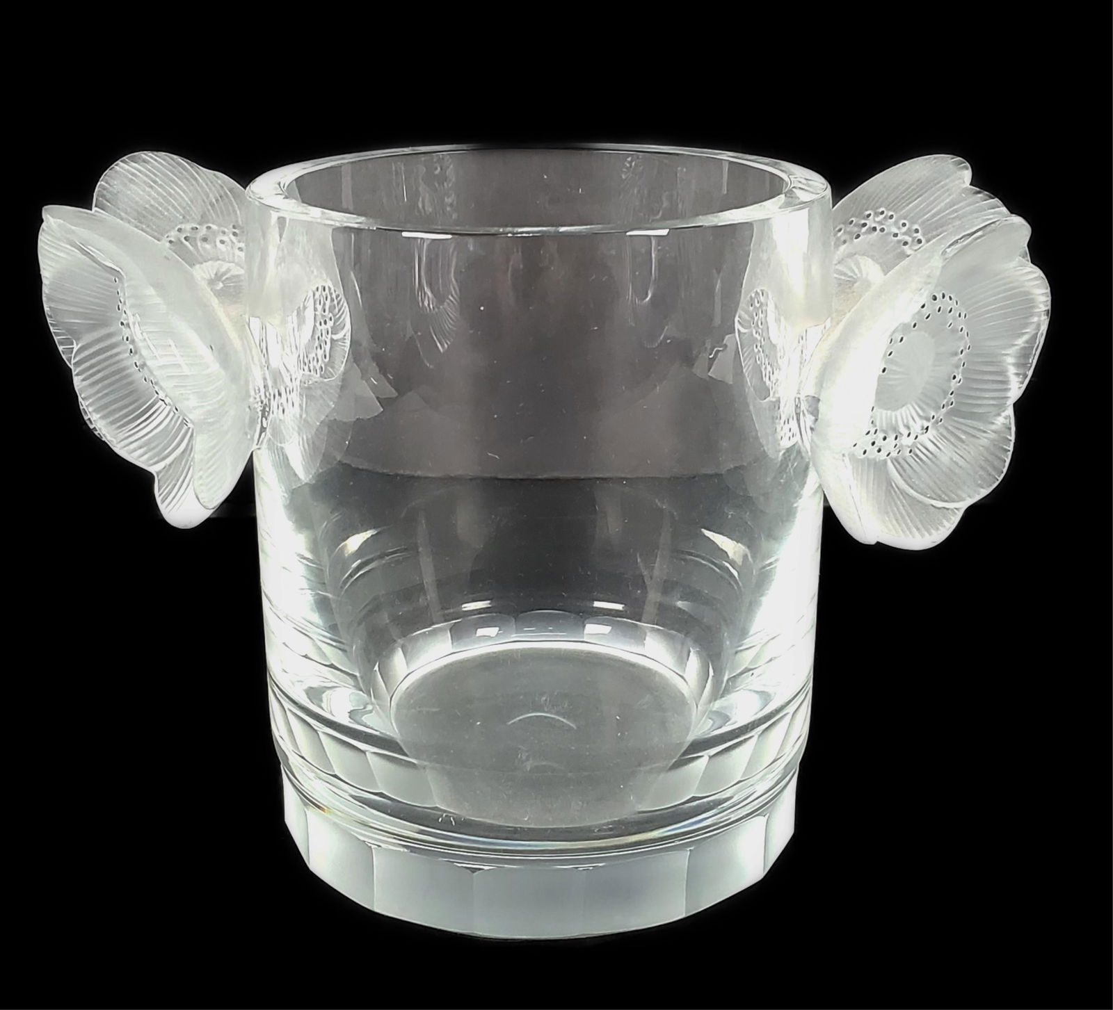French Lalique Crystal Glass Anemone Ice Bucket, underside signed Lalique France, 7" h. 10 1/2" w.,: French Lalique Crystal Glass Anemone Ice Bucket, underside signed Lalique France, 7" h. 10 1/2" w., No chips, blemishes, or imperfections. This item is fragile. Will need proper packaging for shipping