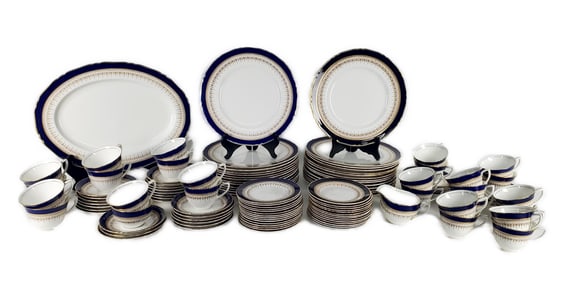 English Royal Worcester 111 Pcs. Porcelain Regency Bone China Set, 20th Century