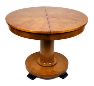 A Late 19th/Early 20th Century Biedermeier Walnut Pedestal Table, 29" h. 37 3/4" dia.