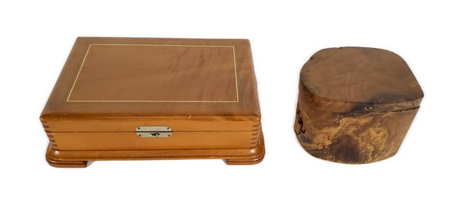 A Cuban H. Upman Wood Cigar Box and a Lidded Burl Wood Tobacco Box (2 pcs.), 20th Century, marked