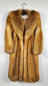 A Vintage Ladies Fox Fur Coat