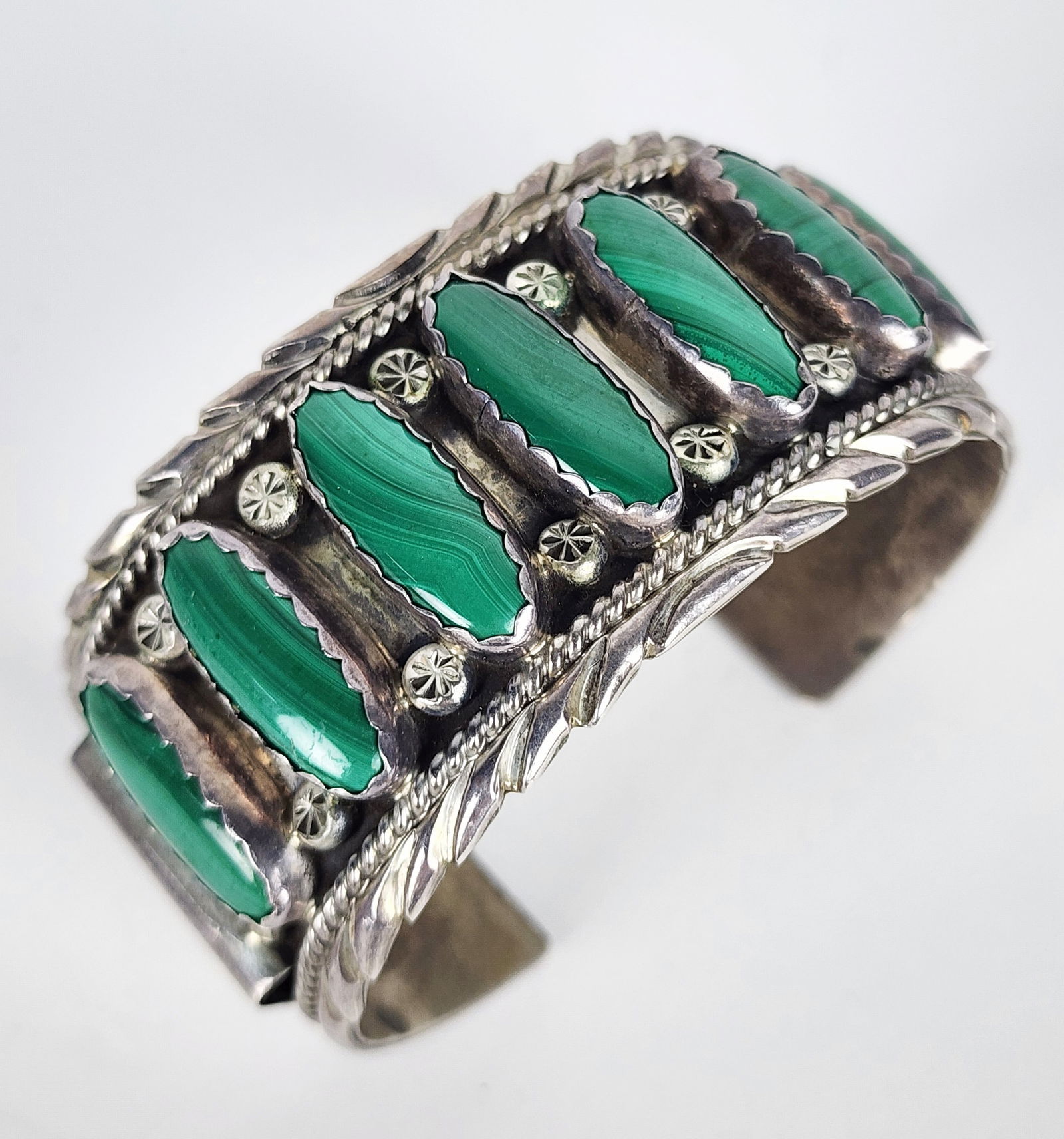 Native American Sterling Silver and Malachite Cuff Bracelet (1 of 5)