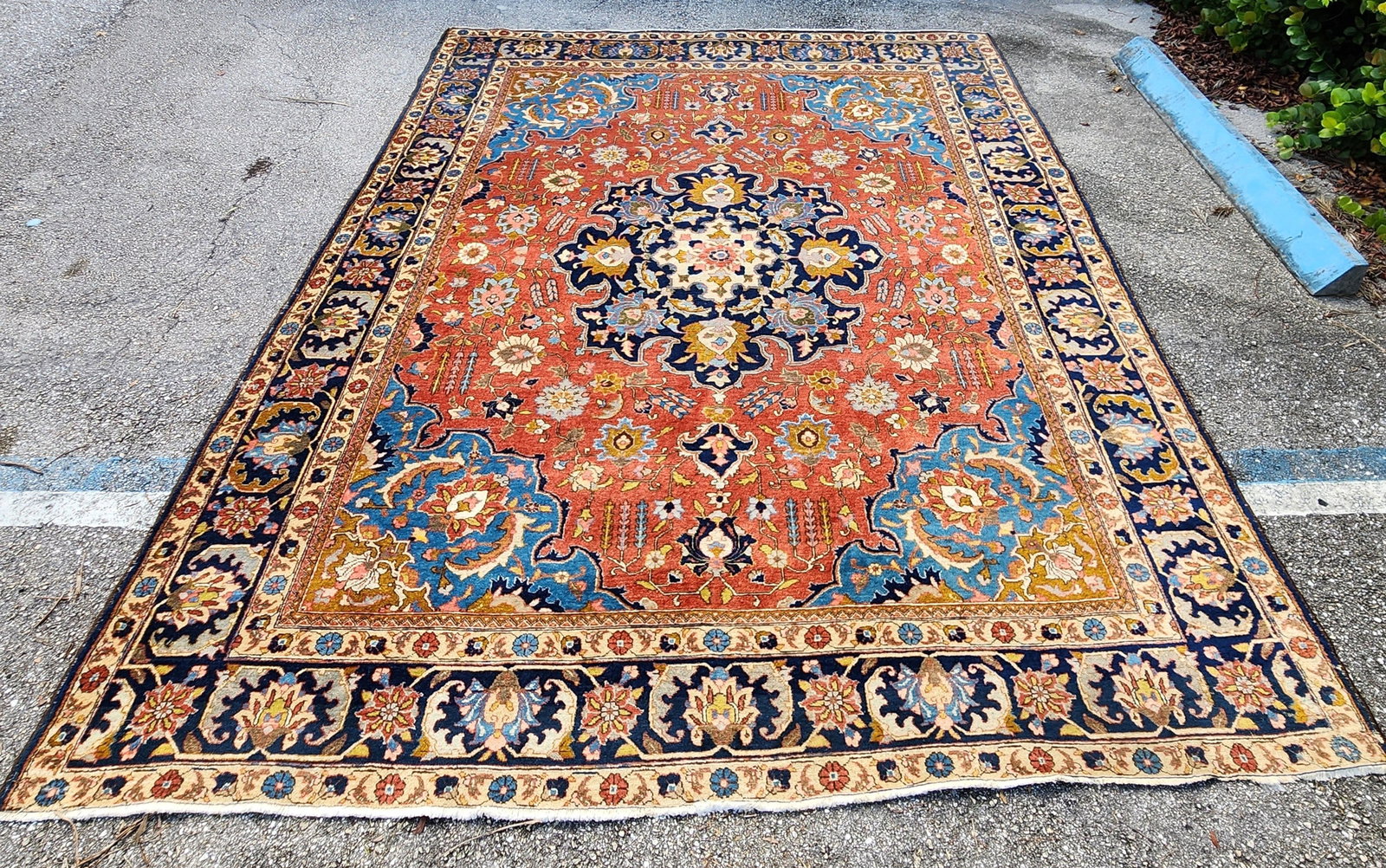 Large Semi-Antique Oriental Kashan Style Oriental Carpet, 11' 9" x 9' 3" (1 of 5)