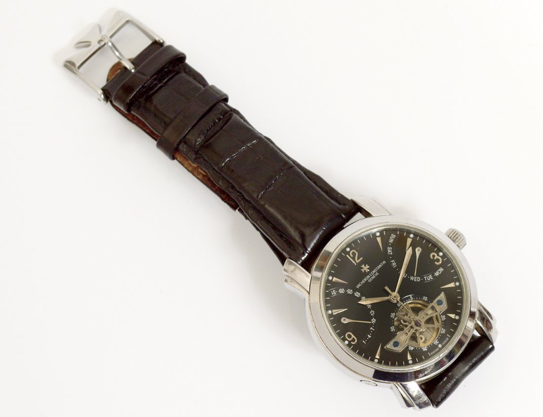 REPLICA VACHERON CONSTANTIN MEN'S WRISTWATCH: Spurious marks. With day and date dial and open back. (300/400)