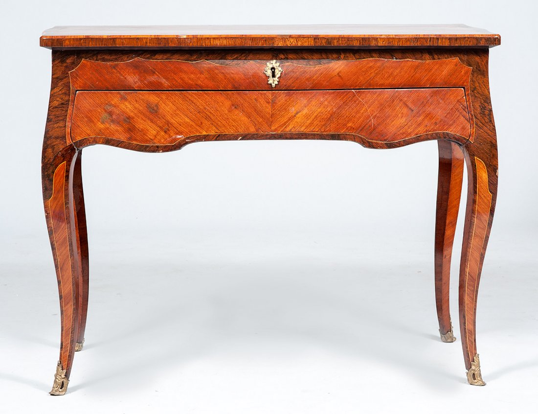 LOUIS XV STYLE MAHOGANY LADIES DRESSING TABLE: French. 19th Century. The hinged top opening to a mirror and a well above a long drawer. Height 28 1/2". Width 36 1/2". Depth 15 3/4". (1000/1500) Provenance: Christie's, N.Y.