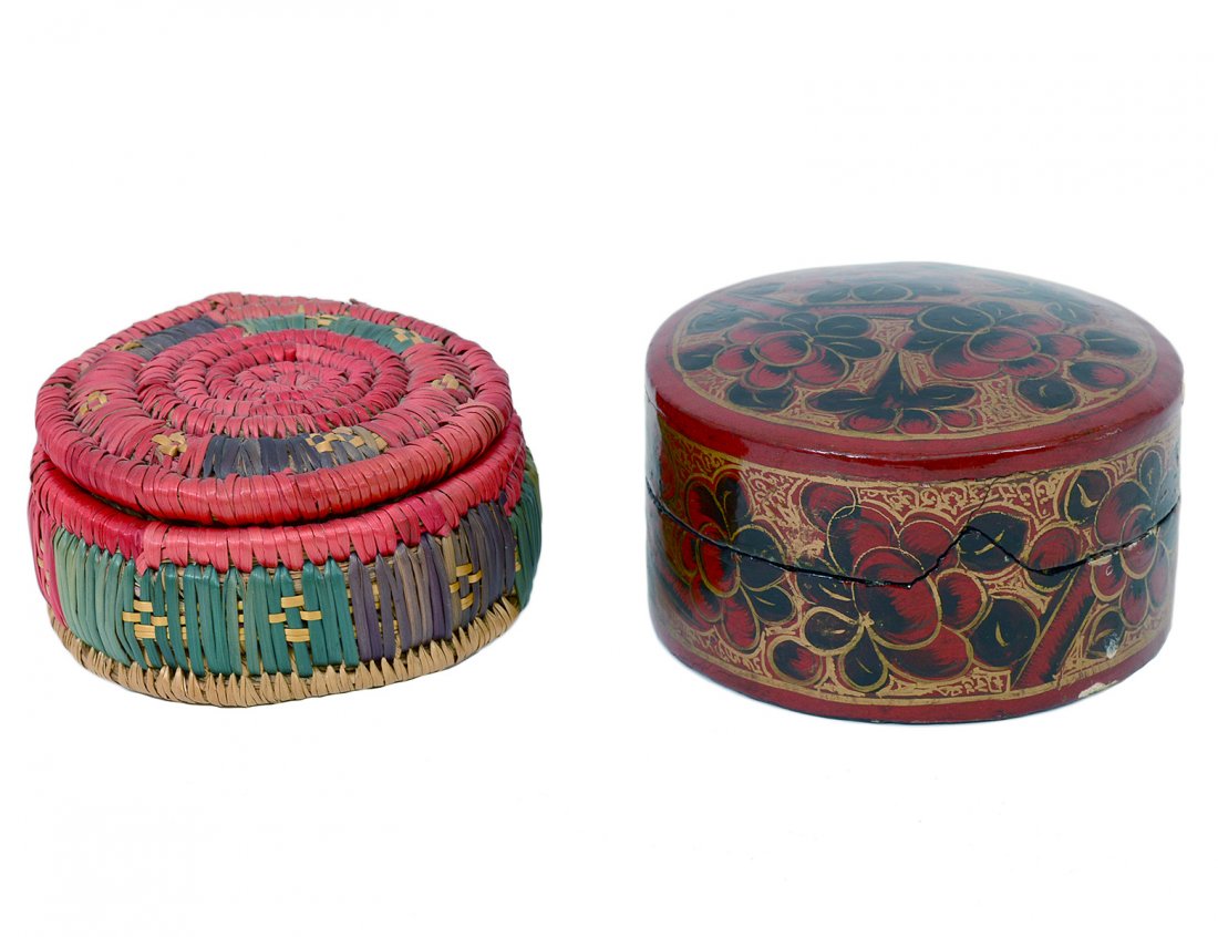 MIDDLE EASTERN PAPIER-MACHE BOX AND COVER: North Iranian. Diameter 2 7/8". Together with a tribal woven straw box and cover. Diameter 2 3/4". (2 pcs) (50/80)