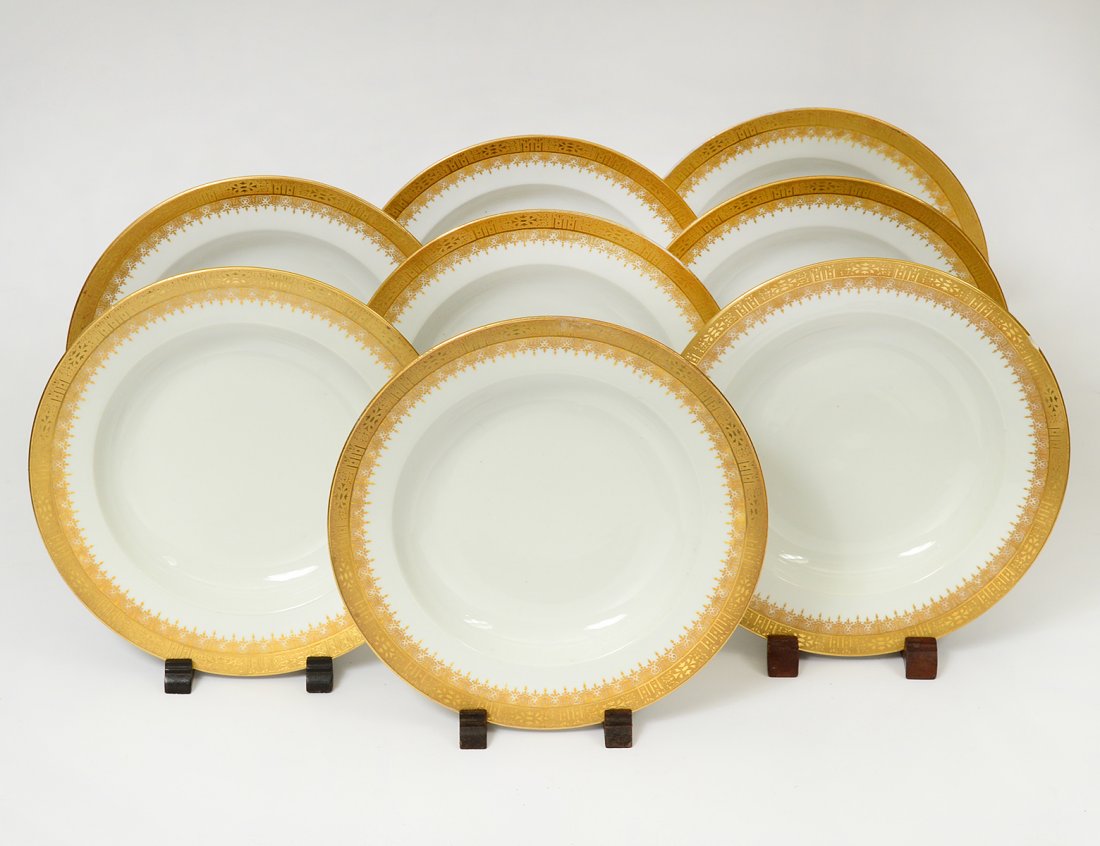 SET OF EIGHT LIMOGES PORCELAIN SOUP PLATES (1 of 2)