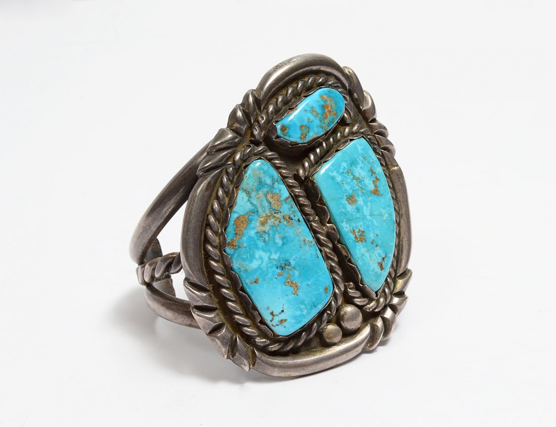 NATIVE AMERICAN STERLING SILVER OLD PAWN CUFF BRACELET (1 of 5)