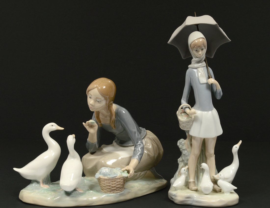 TWO LLADRO PORCELAIN GROUPS (1 of 4)