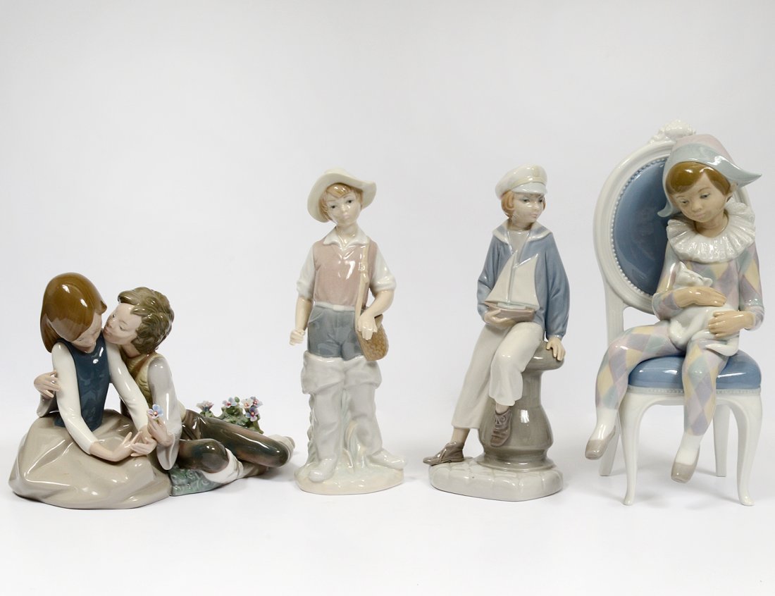 GROUP OF FOUR LLADRO PORCELAIN FIGURES (1 of 6)