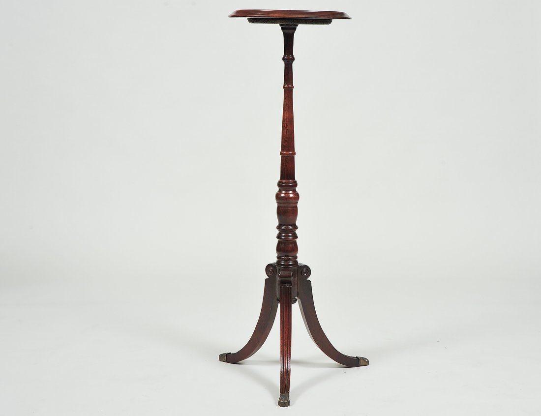 GEORGIAN STYLE TRIPOD FERN STAND (1 of 4)