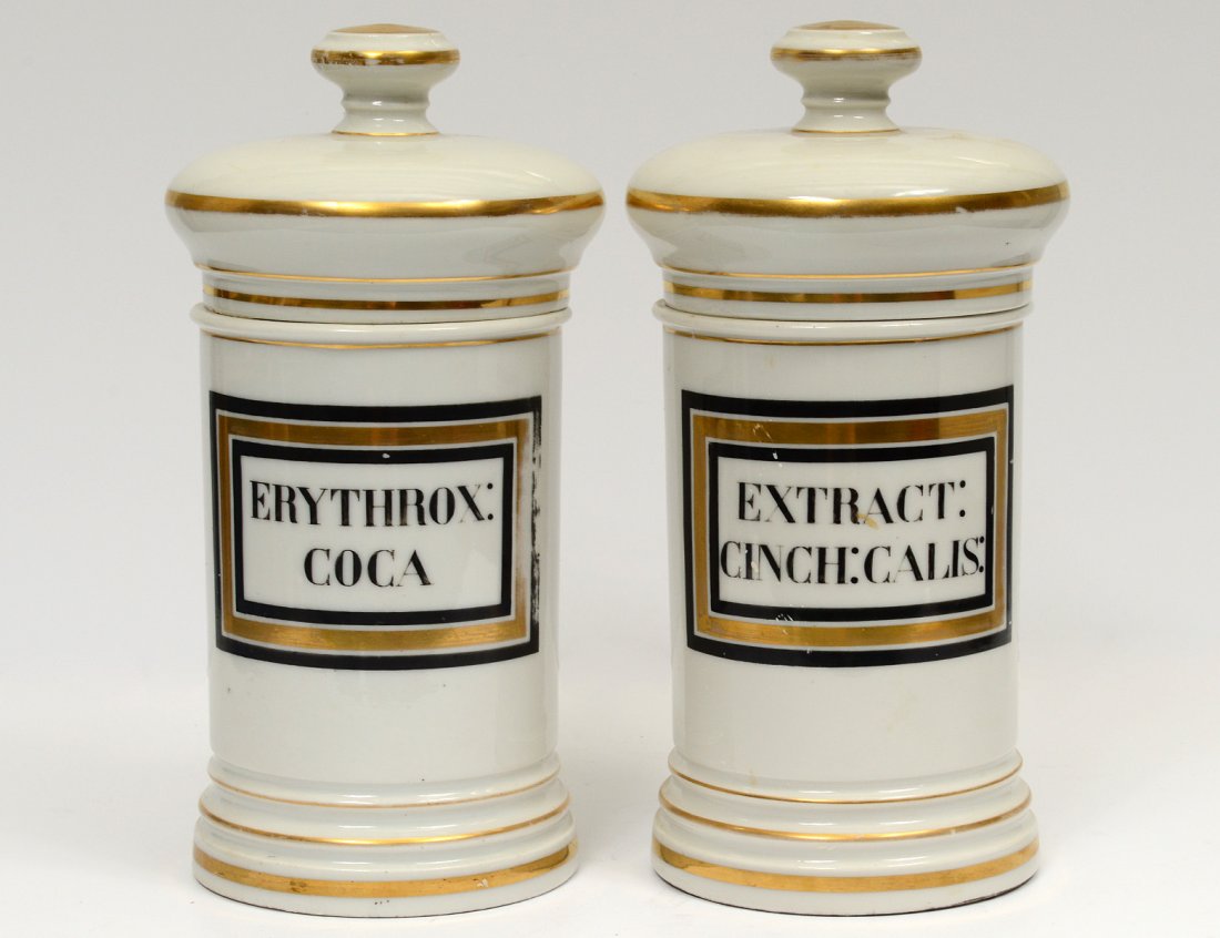 PAIR OF CERAMIC APOTHECARY JARS AND COVERS (1 of 5)