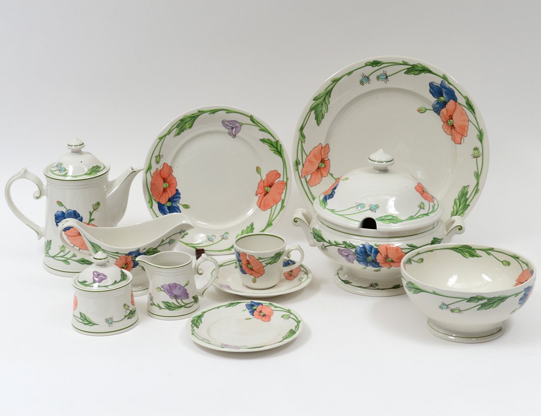 NINETY-ONE PIECE VILLEROY & BOCH CERAMIC DINNER SERVICE (1 of 1)