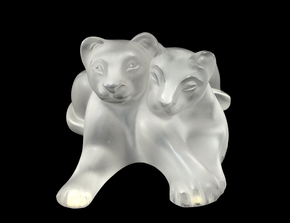 LALIQUE MOLDED CRYSTAL GROUP "LION CUBS" (1 of 4)
