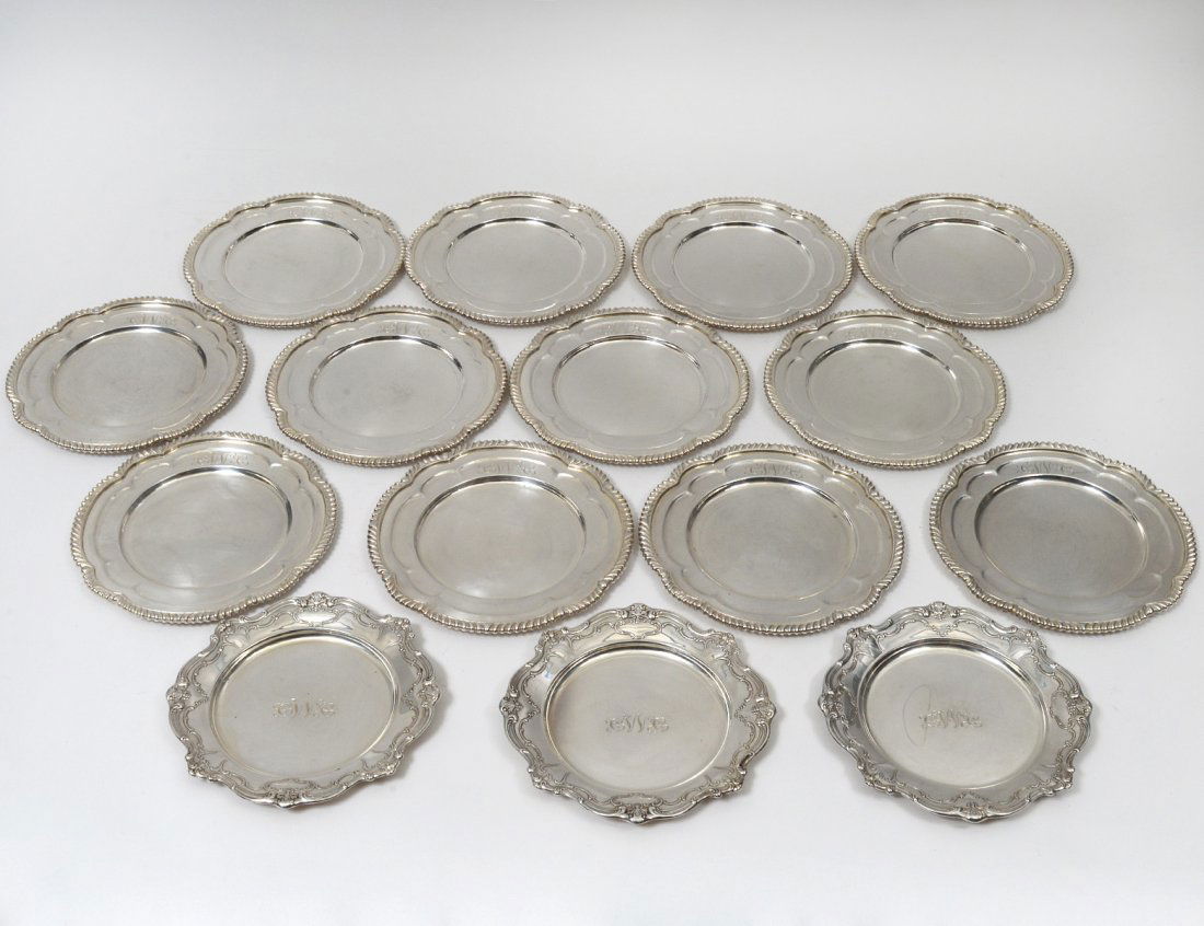SET OF TWELVE STERLING SILVER BREAD AND BUTTER PLATES (1 of 4)