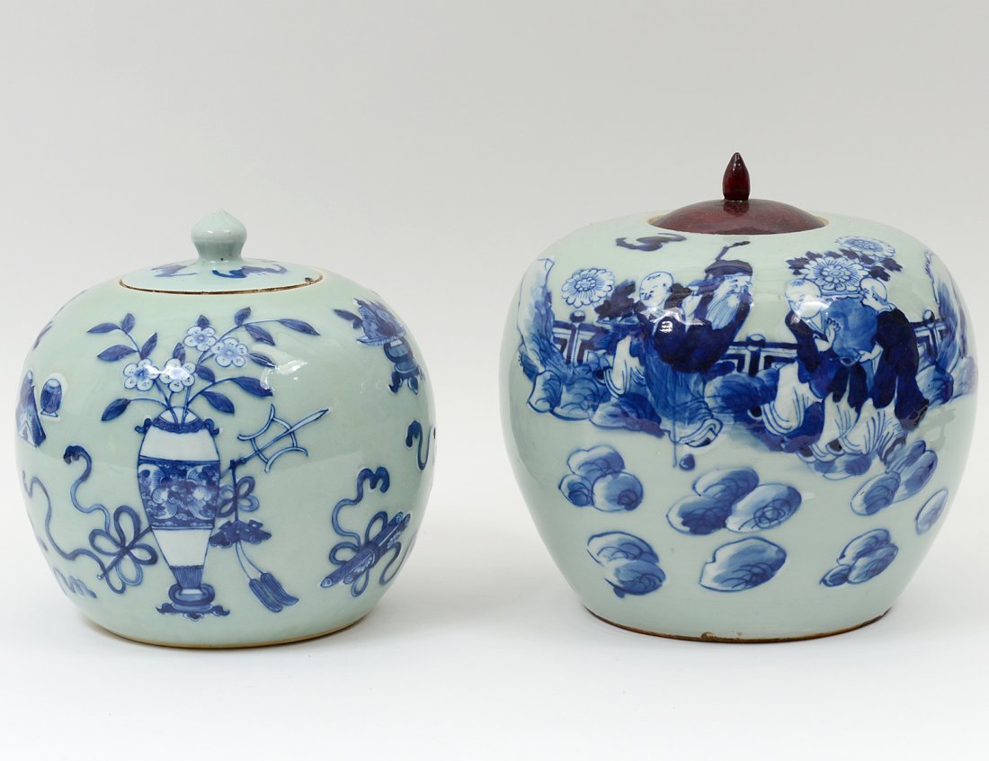 TWO BLUE AND WHITE PORCELAIN GINGER JARS AND COVERS (1 of 10)