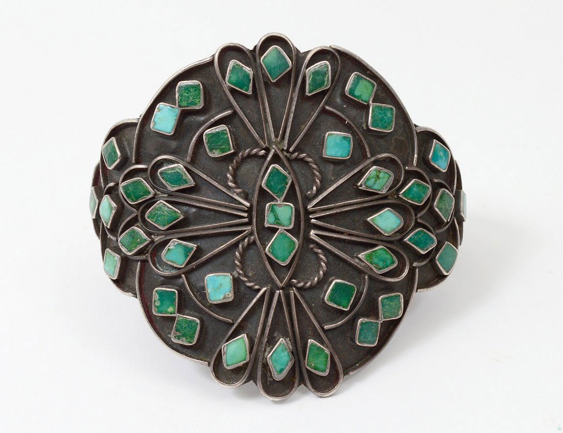 NATIVE AMERICAN STERLING SILVER BRACELET (1 of 3)