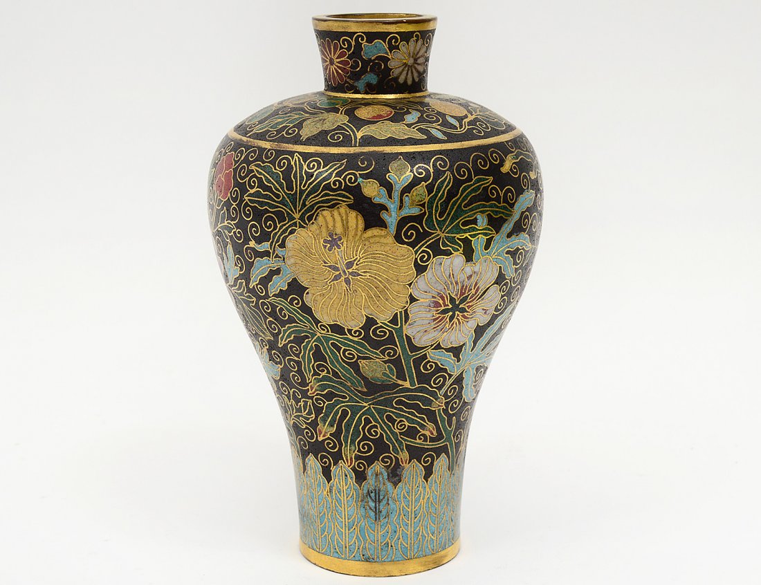 CLOISONNE ENAMEL VASE (1 of 9)