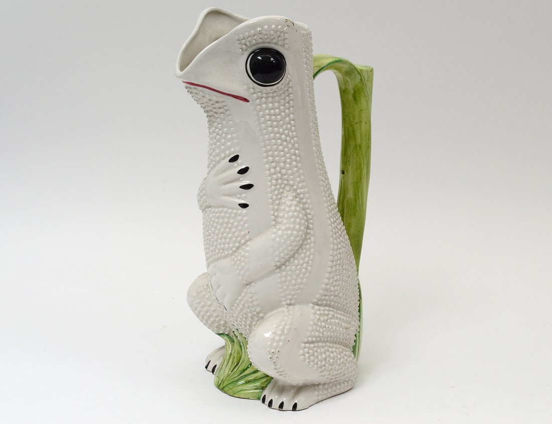CERAMIC FROG PITCHER (1 of 5)