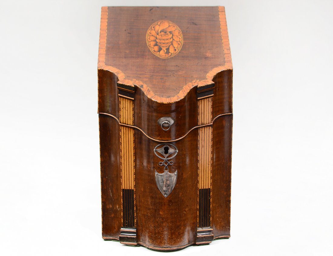 GEORGE III NAUTILUS INLAID MAHOGANY KNIFE BOX (1 of 10)