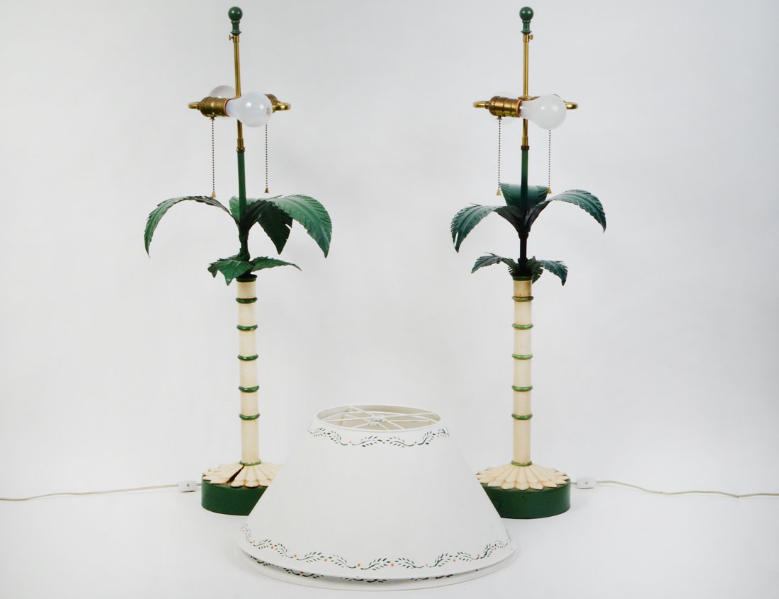 PAIR OF TOLE PAINTED CONTEMPORARY LAMPS (1 of 5)