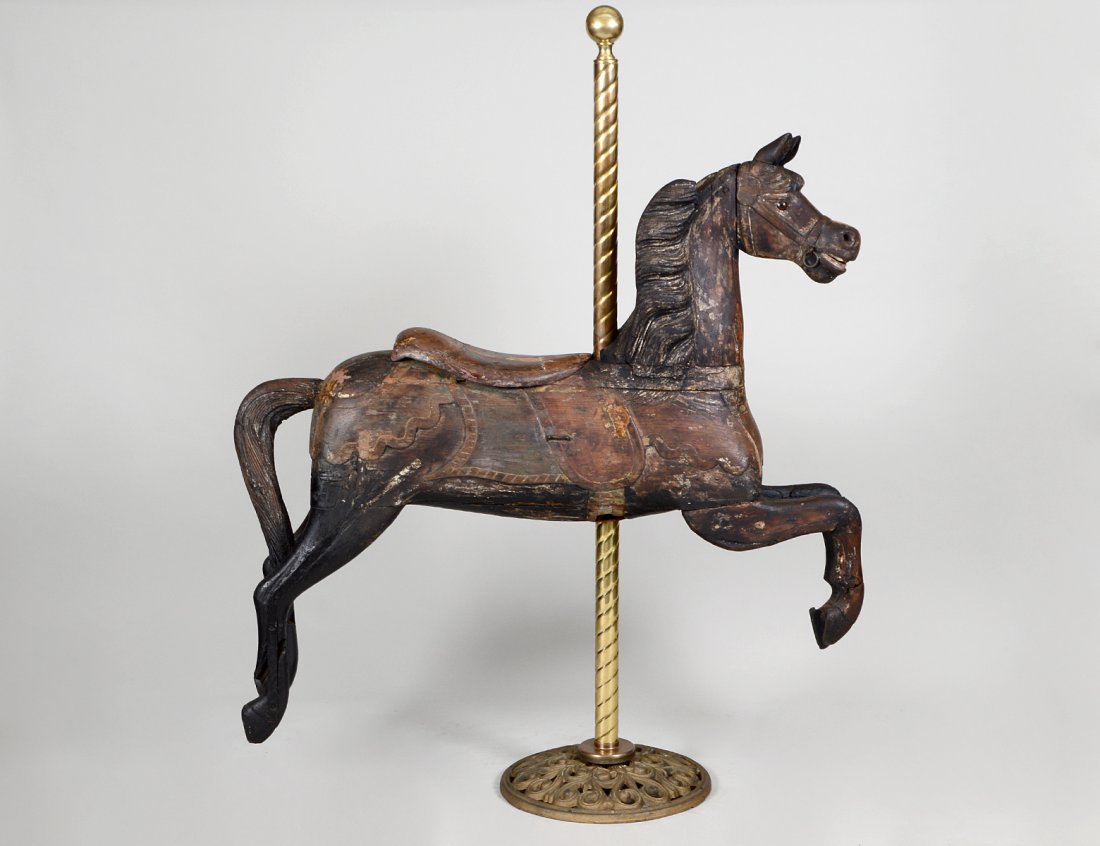 AMERICAN ARMITAGE HERSCHELL CARVED WOOD CAROUSEL HORSE (1 of 10)
