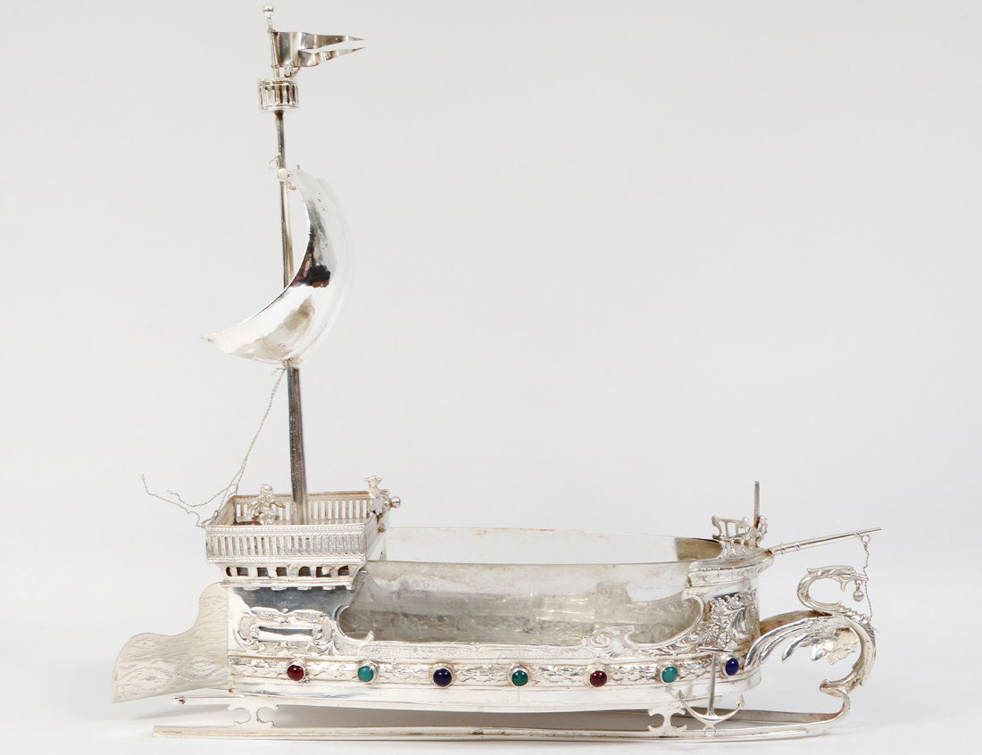 CONTINENTAL SILVER PLATE & GLASS CENTERPIECE NEFF (1 of 7)