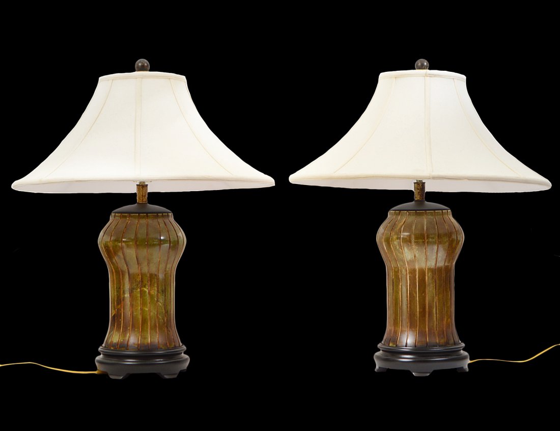 PAIR OF CONTEMPORARY FLUTED STONE TABLE LAMPS (1 of 2)