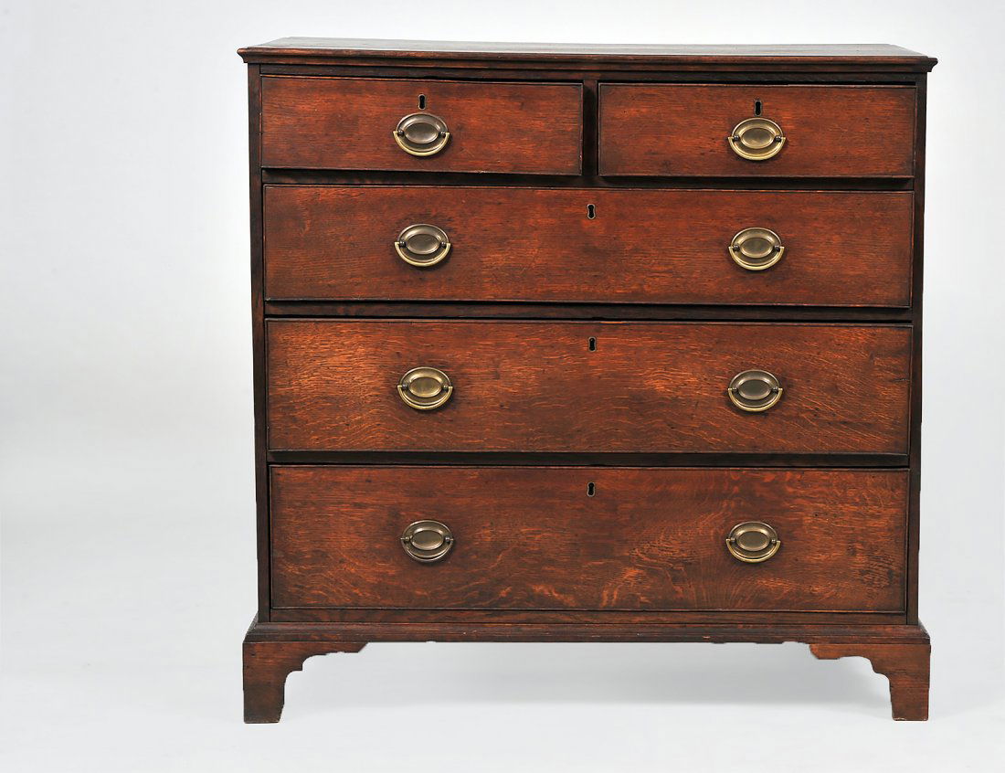 GEORGE III OAK CHEST OF DRAWERS (1 of 5)