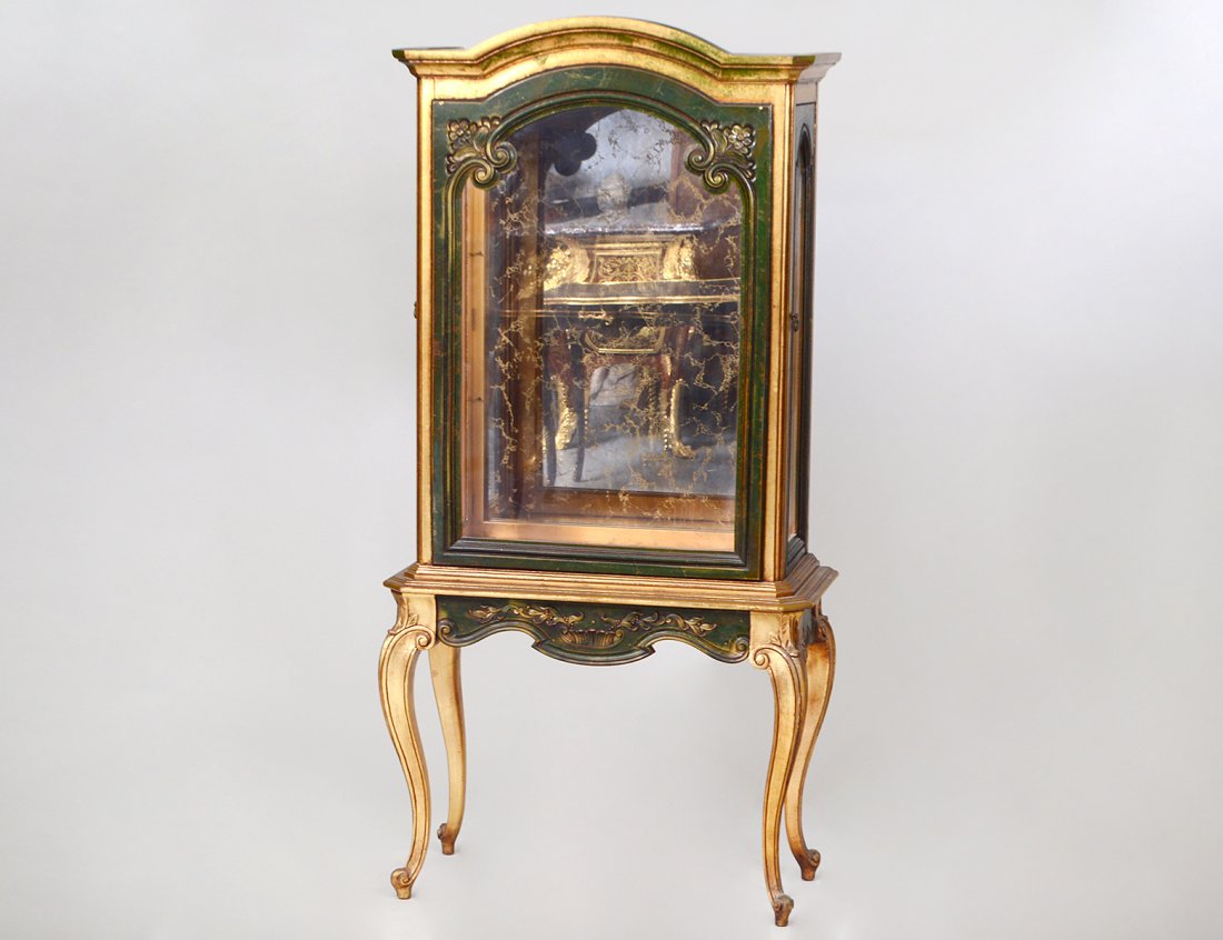 ROCOCO STYLE GILT & PAINTED WOOD VITRINE CABINET (1 of 4)