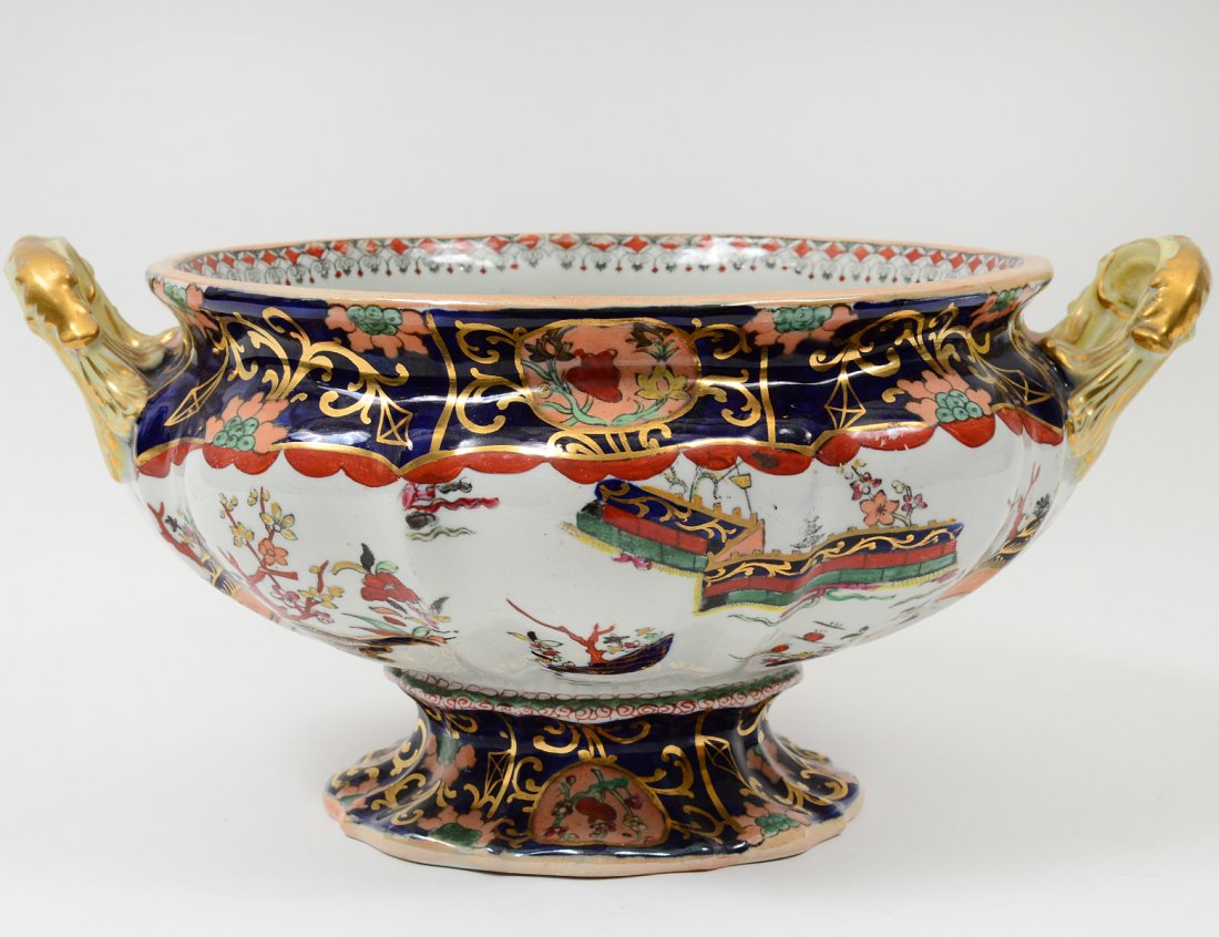 MASON'S IRONSTONE TUREEN (1 of 5)