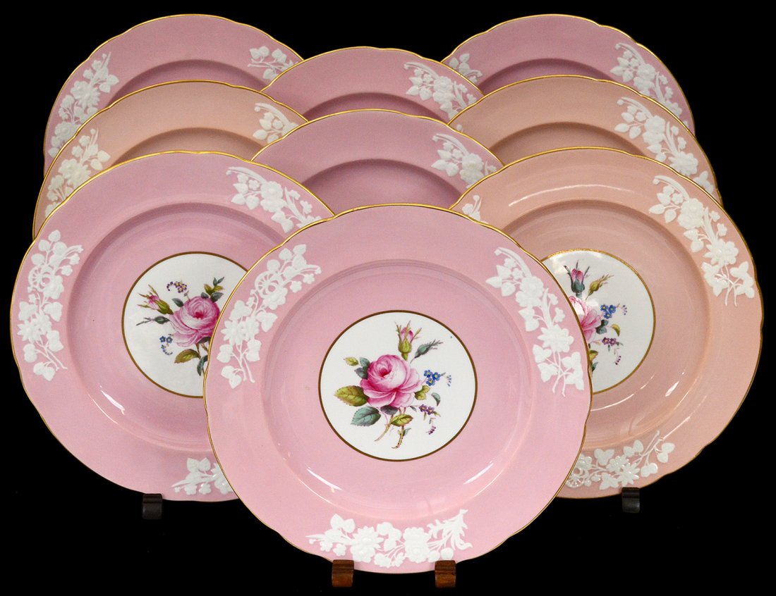 SET OF NINE SPODE PORCELAIN SERVICE PLATES (1 of 3)