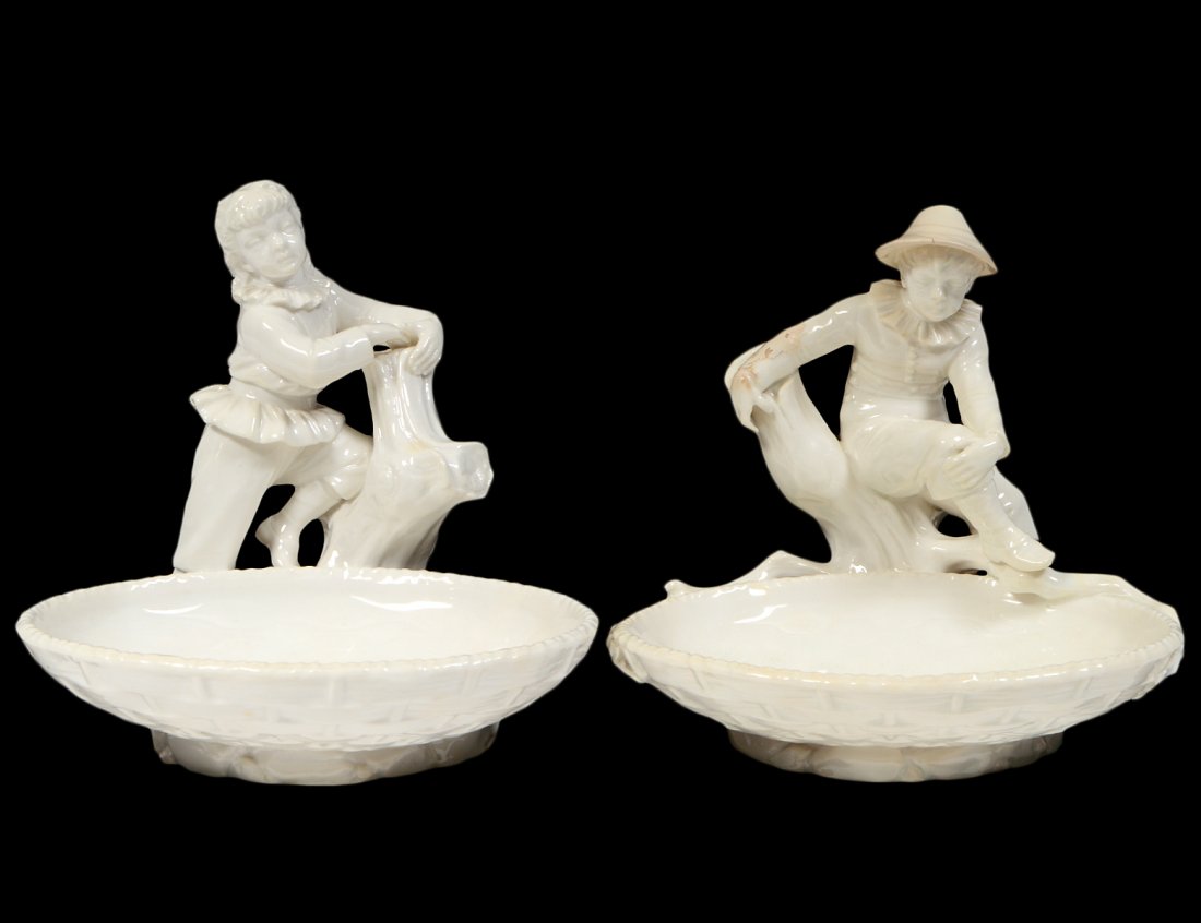 PAIR OF ROYAL WORCESTER BLANC-DE-CHINE SWEETMEAT DISHES (1 of 8)