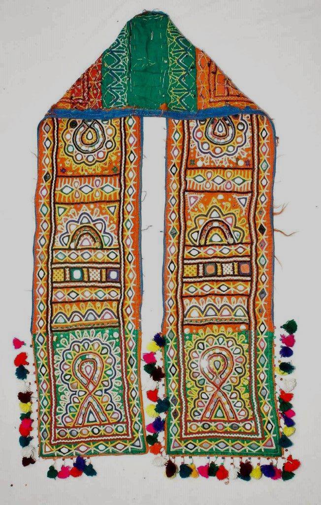 Vintage Bokani Kutch Rabari Groom's Scarf Textile (1 of 5)