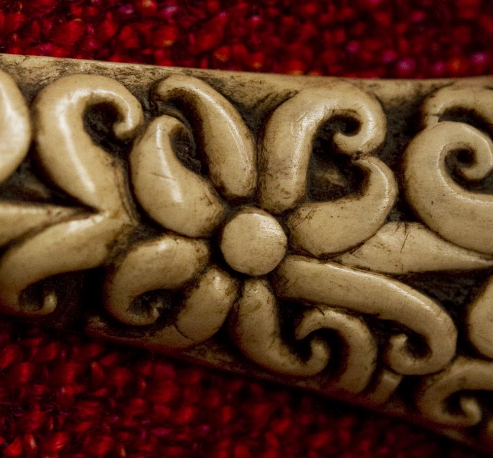 DAYAK KAYAN CARVING - 19th century or earlier:  Extremely artistic carving of the Orang Ulu tribe, Sarawak. These motifs are used to decorate pillars and walls of l
