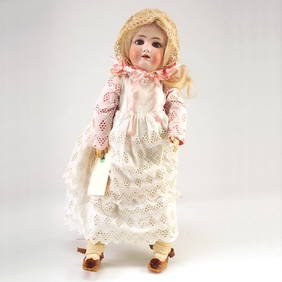 Heinrich Handwerck, Simon & Halbig doll with bisque (1 of 1)